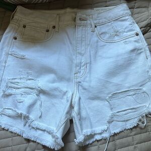 American Eagle 90’s boyfriend shorts